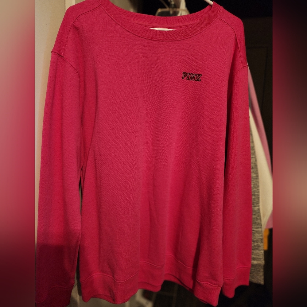 VS Pink Crewneck Sweatshirt